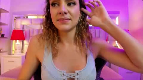 mariiahneedles online show from 02-22-26, 01:51