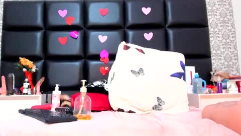 mariana online show from 02-20-25, 03:52