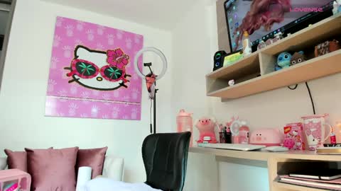 Mariana online show from 01-11-25, 08:43