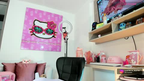 Mariana online show from 01-17-25, 08:55