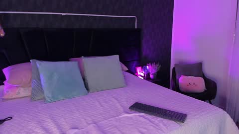 Mariana online show from 01-30-25, 05:39