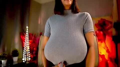 Nikita - Scroll down and read my bio please. New Pictures in Bio online show from 07-27-26, 07:04