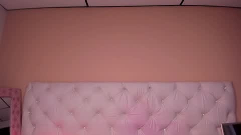 Snapshot of mariie_tayy chatting on 12-12-24, 10:52 mariie_tayy online show from 12-12-24, 10:52