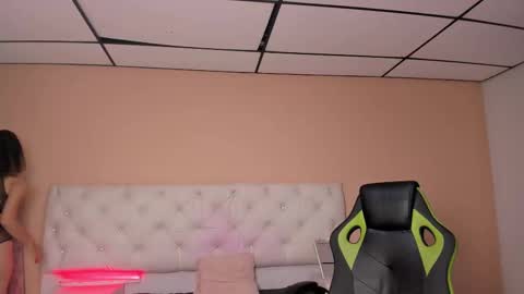 Snapshot of mariie_tayy chatting on 12-14-24, 08:08 mariie_tayy online show from 12-14-24, 08:08