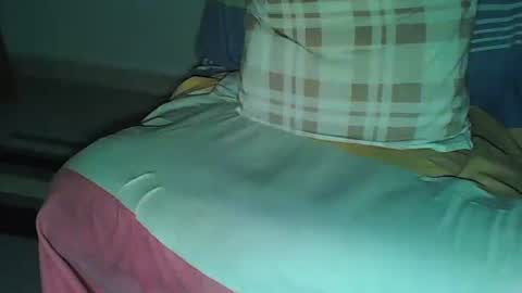 Snapshot of mariinwi chatting on 03-15-26, 10:49 mariinwi online show from 03-15-26, 10:49