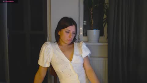 Mari online show from 11-29-25, 09:18