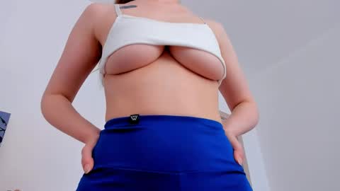 Snapshot of marilinal chatting on 05-07-26, 07:58 Marilina online show from 05-07-26, 07:58
