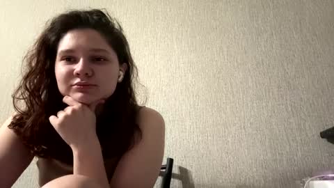 Emmie online show from 03-30-26, 09:10
