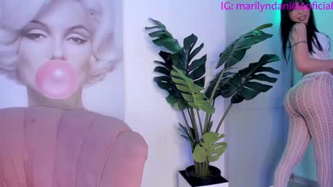 Snapshot of marily_daniela_ chatting on 12-08-24, 03:13 Marily Daniela online show from 12-08-24, 03:13