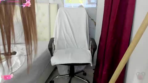 Marilyn online show from 02-25-25, 01:52