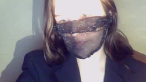 Dita online show from 12-31-24, 03:09