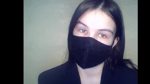 Dita online show from 02-14-25, 01:40