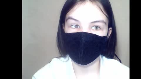 Dita online show from 03-04-25, 03:04