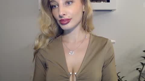 MarilynDevilish online show from 01-13-25, 03:47