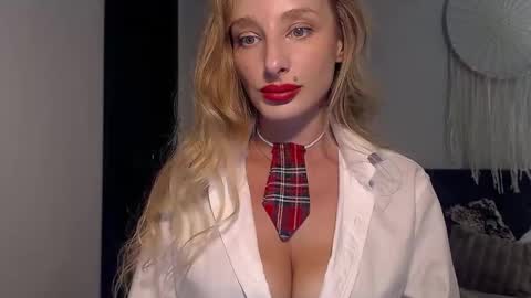 MarilynDevilish online show from 09-10-25, 07:47