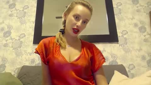 MarilynDevilish online show from 10-30-25, 04:30