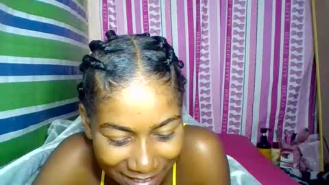 Snapshot of marina0506 chatting on 06-04-26, 11:44 marina0506 online show from 06-04-26, 11:44