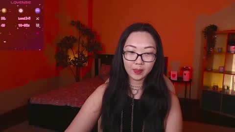 Marine  online show from 02-26-25, 05:28