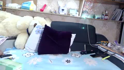 Snapshot of marinka_ chatting on 01-06-25, 07:13 marinka_ online show from 01-06-25, 07:13