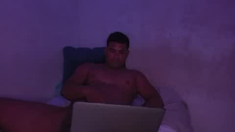 Mario Gmez online show from 03-10-26, 04:28