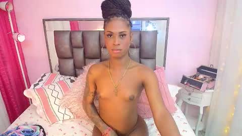 Nathaly online show from 10-23-25, 02:05