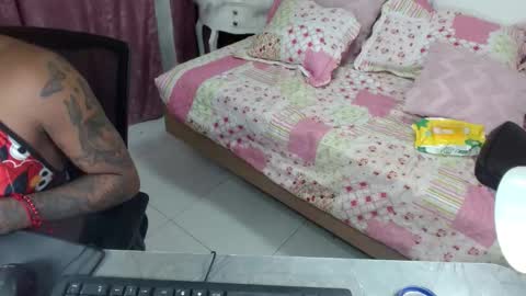 Nathaly online show from 11-24-25, 11:43