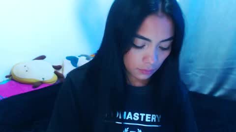 Snapshot of marisajara_ chatting on 12-10-24, 02:05 marisa online show from 12-10-24, 02:05