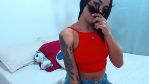 Snapshot of marisajara_ chatting on 03-05-25, 12:59 marisa online show from 03-05-25, 12:59