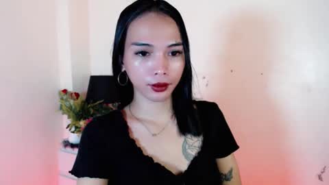 Snapshot of marishkafoxx chatting on 04-01-26, 02:45 marishka online show from 04-01-26, 02:45