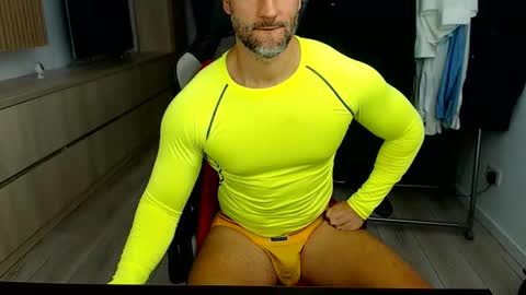 MarisMuscle online show from 09-10-25, 07:03