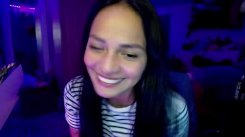 Snapshot of maritza_ferrerr chatting on 06-12-26, 04:11 Maritza Ferrer -Samara Beltran online show from 06-12-26, 04:11