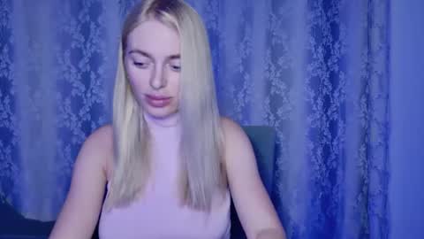 mariwell online show from 06-17-26, 11:38