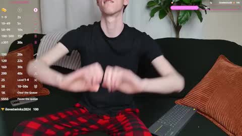 Mark online show from 10-25-25, 01:57