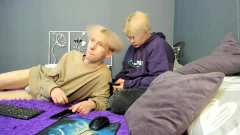 mark_brain online show from 04-05-26, 12:13