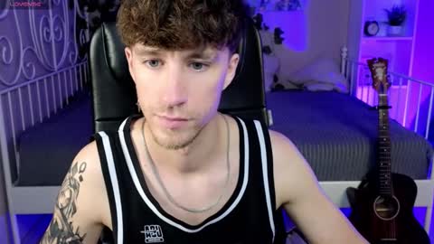 Snapshot of mark_caron chatting on 09-25-25, 08:12 mark_caron online show from 09-25-25, 08:12