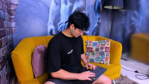 mark_evans1_ online show from 02-07-25, 02:50