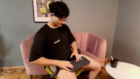 mark_evans1_ online show from 02-22-25, 07:58