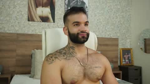 Mark online show from 03-11-25, 02:10