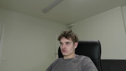 Snapshot of mark_karson chatting on 01-06-26, 06:22 MARK KARSON online show from 01-06-26, 06:22