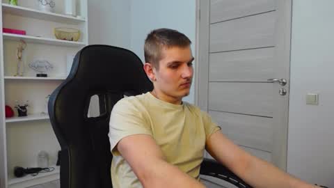 Snapshot of mark_karson chatting on 02-22-26, 09:52 MARK KARSON online show from 02-22-26, 09:52