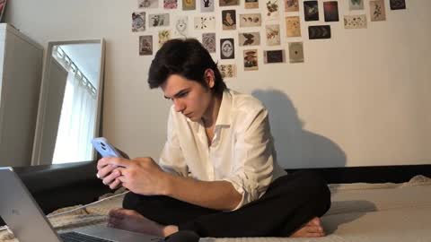 Mark online show from 10-26-25, 11:16