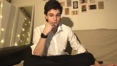 Mark online show from 11-05-25, 02:39