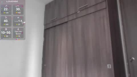 MODEL Mark Rut online show from 12-22-24, 03:11