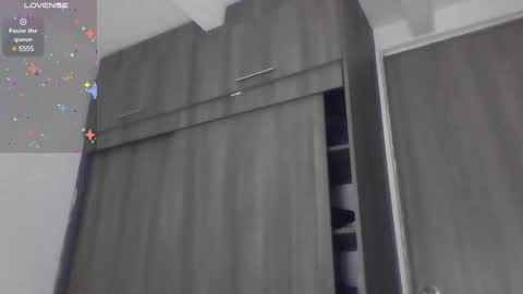 MODEL Mark Rut online show from 12-24-24, 11:44