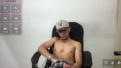 MODEL Mark Rut online show from 02-08-25, 01:11