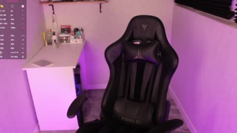 Snapshot of markcarthy chatting on 12-20-24, 08:23 Mark online show from 12-20-24, 08:23