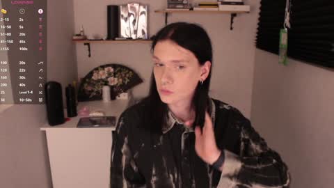 Snapshot of markcarthy chatting on 01-06-25, 05:49 Mark online show from 01-06-25, 05:49