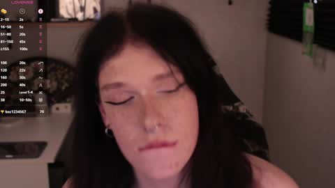 Snapshot of markcarthy chatting on 01-09-25, 10:52 Mark online show from 01-09-25, 10:52