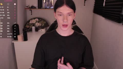 Snapshot of markcarthy chatting on 01-16-25, 05:01 Mark online show from 01-16-25, 05:01