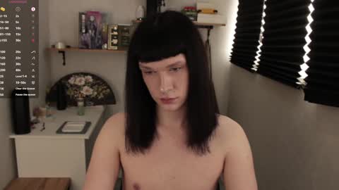 Snapshot of markcarthy chatting on 03-12-25, 02:01 Mark online show from 03-12-25, 02:01